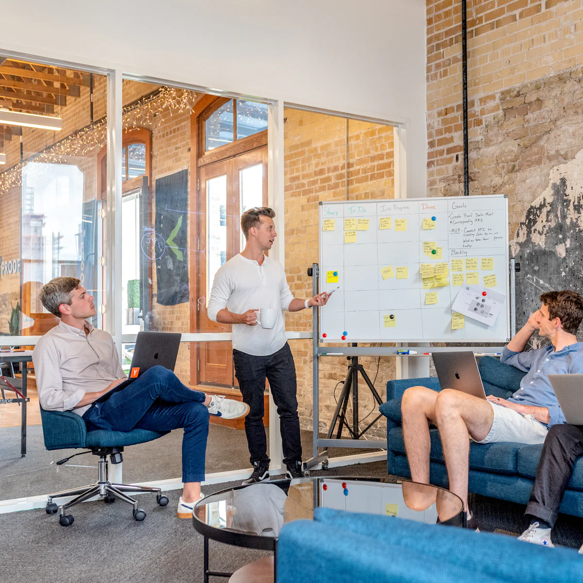 AI Staff Training: Tools don't compound. Teams that use them do.
